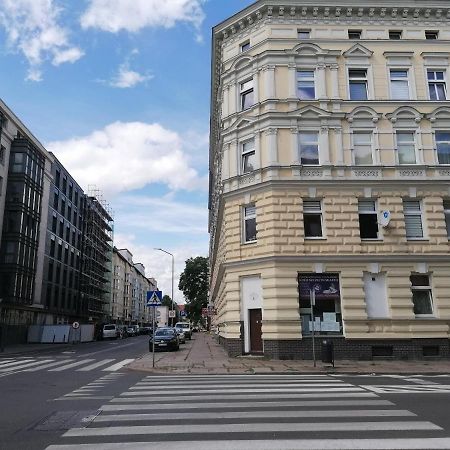 Hostel Tulip - Pokoj 5 Ze Wspolna Lazienka I Kuchnia Szczecin Ngoại thất bức ảnh
