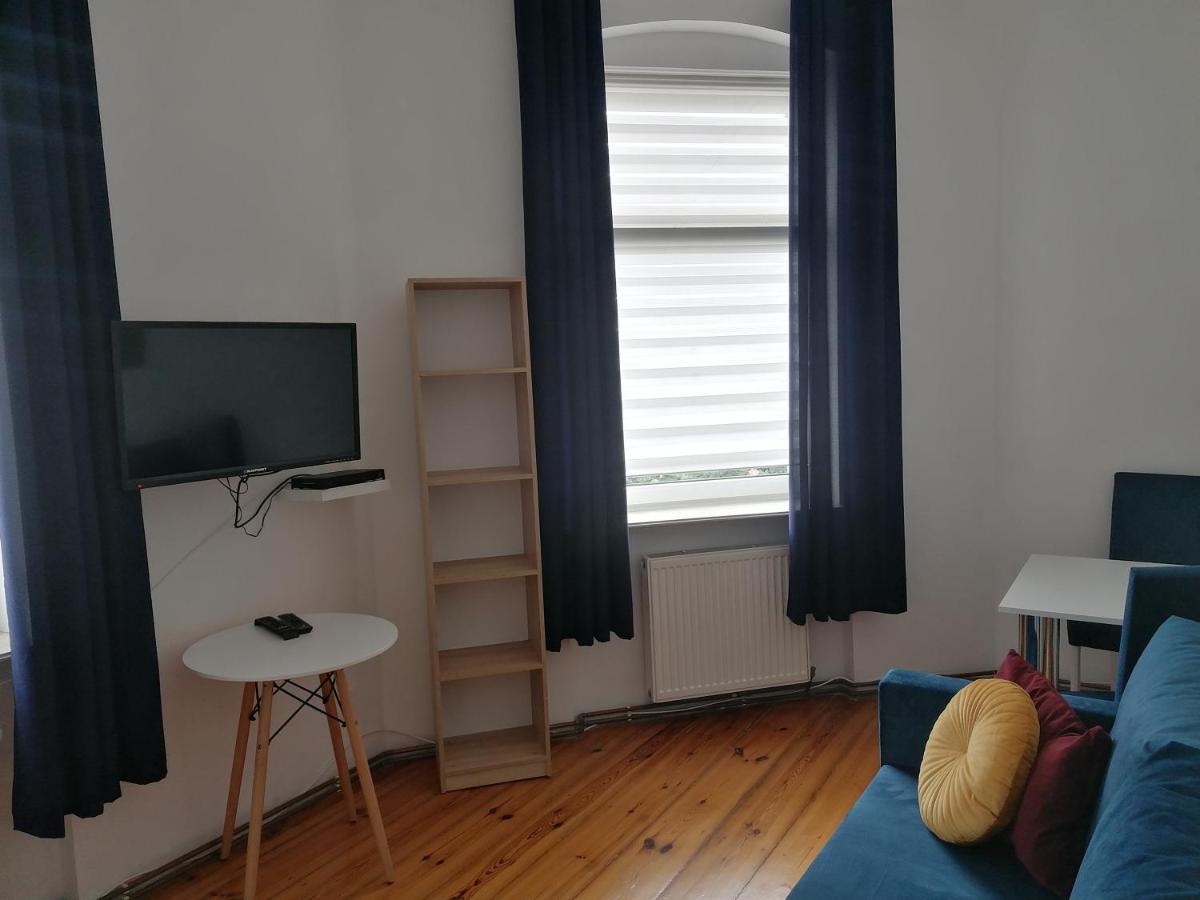 Hostel Tulip - Pokoj 5 Ze Wspolna Lazienka I Kuchnia Szczecin Ngoại thất bức ảnh