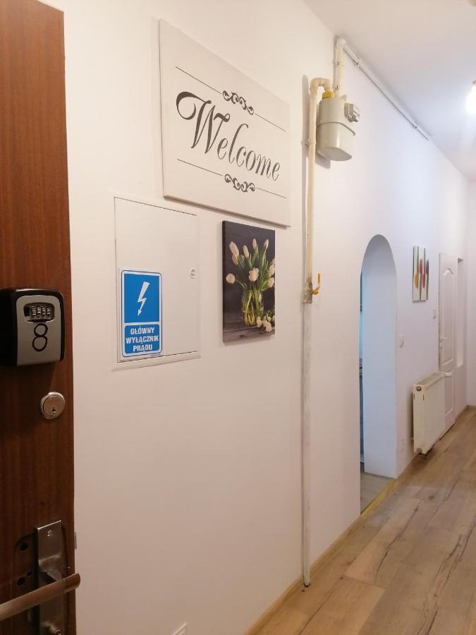Hostel Tulip - Pokoj 5 Ze Wspolna Lazienka I Kuchnia Szczecin Ngoại thất bức ảnh